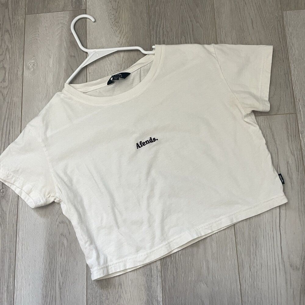 Afends Crop Top logo crewneck short sleeve womens Cream (size 4) casual normcore